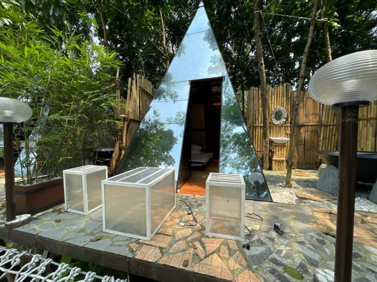 Floating Sanctuary Resort Powered By Cocotel Bulacan Exterior foto