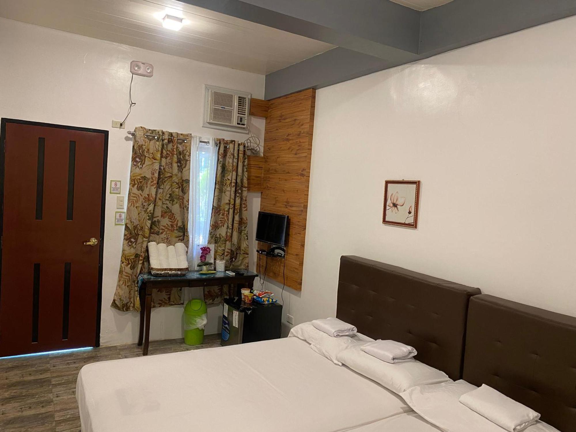 Floating Sanctuary Resort Powered By Cocotel Bulacan Zimmer foto